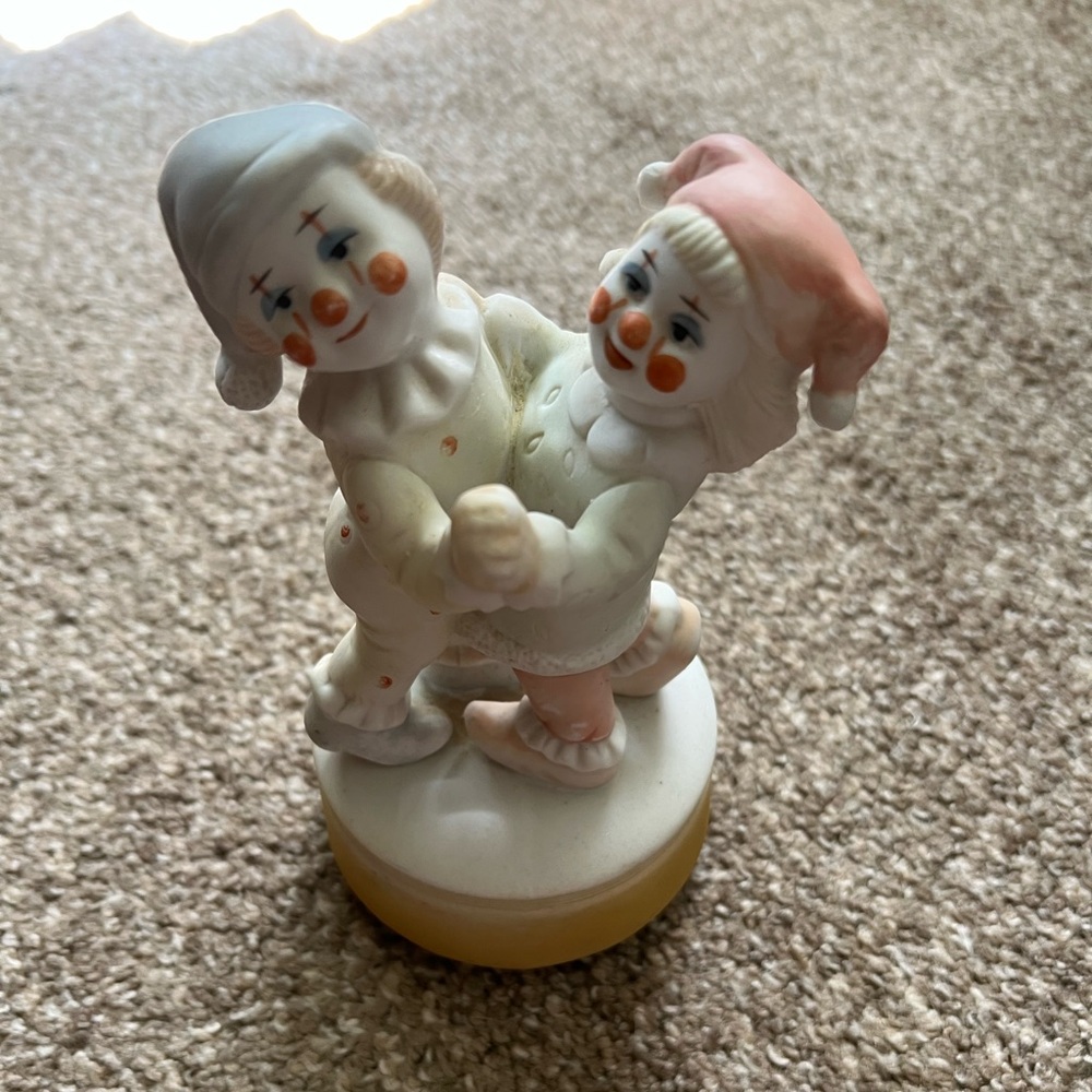Vintage Dancing Clown Couple Music Box Spinning Ceramic? Porcelain? Figurine